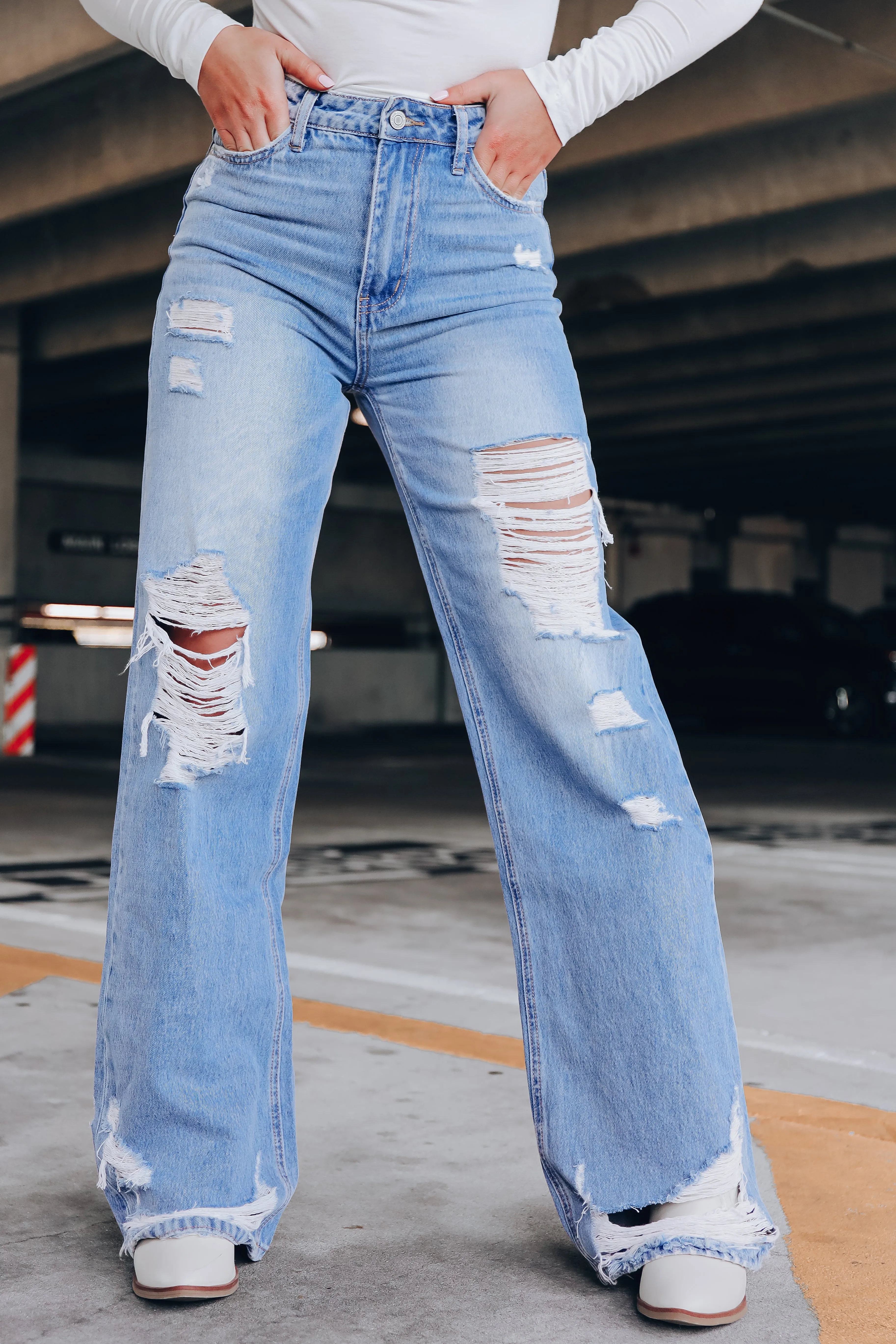 Vintage Destroyed Wide Leg Jeans